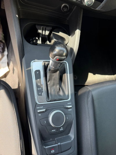 Audi Q2 Q2 30 TDI S tronic Identity Black (9)