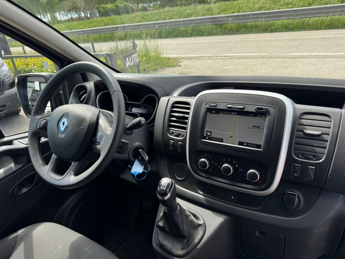 Renault Trafic Furgone T29 2.0 dCi 120CV PC-TN Furgone Ice Plus (10)