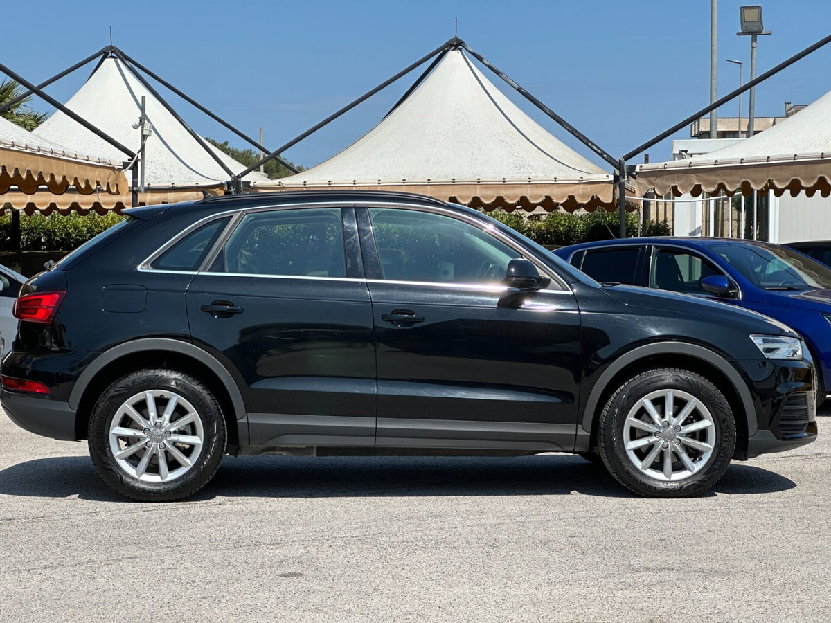 Audi Q3 2.0 TDI 150 CV quattro S tronic Business (8)