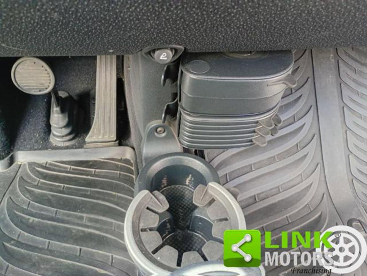 smart Fortwo 1000 52 kW MHD coupé passion (19)