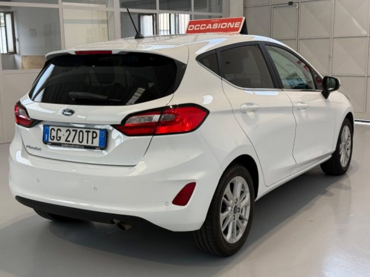 Ford Fiesta 1.1 75 CV 5 porte Titanium (5)