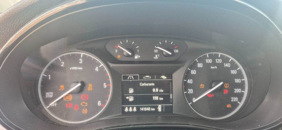 Opel Mokka 1.6 CDTI Ecotec 4x2 Start&Stop Business (10)