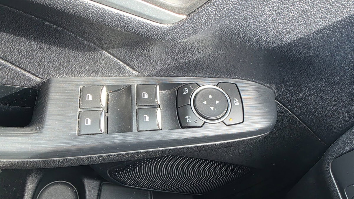 Ford Kuga 1.5 EcoBlue 120 CV aut. 2WD (16)