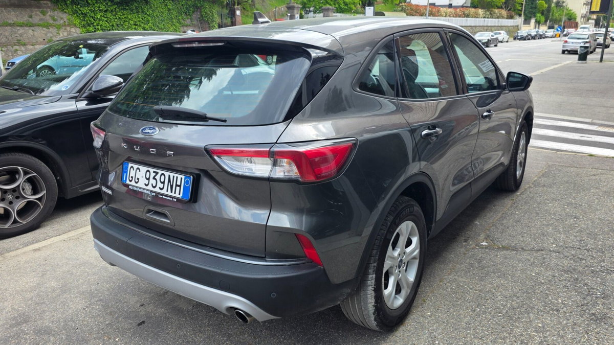 Ford Kuga 1.5 EcoBlue 120 CV aut. 2WD (4)