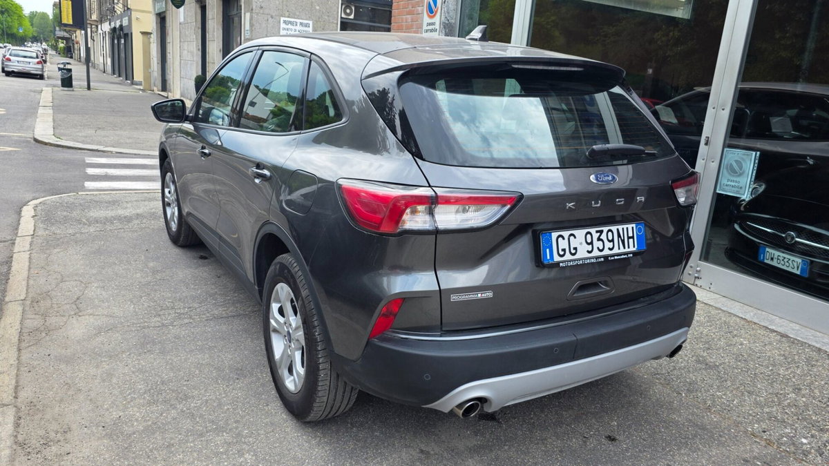 Ford Kuga 1.5 EcoBlue 120 CV aut. 2WD (6)