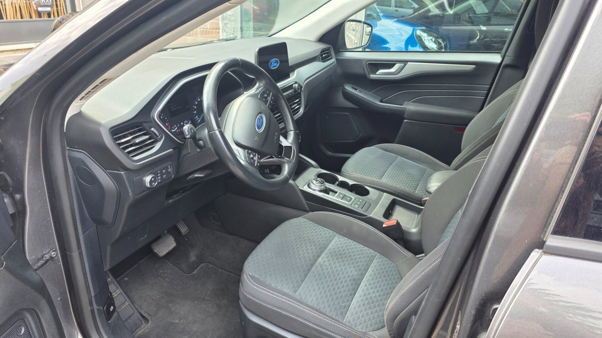 Ford Kuga 1.5 EcoBlue 120 CV aut. 2WD (7)