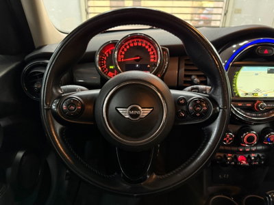 MINI Mini 1.5 Cooper D Business XL (11)