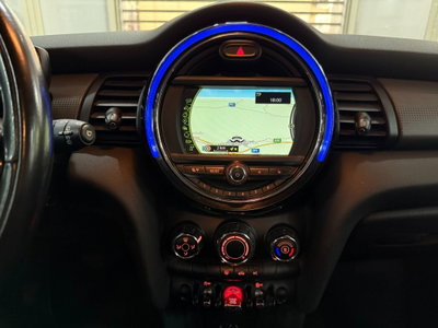 MINI Mini 1.5 Cooper D Business XL (12)