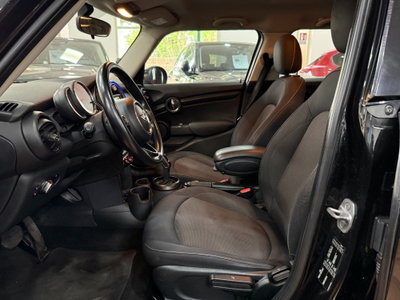MINI Mini 1.5 Cooper D Business XL (9)