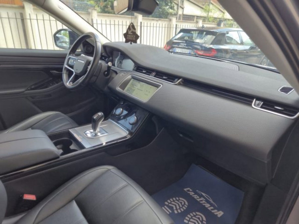 Land Rover Range Rover Evoque 1.5 I3 PHEV 300 CV AWD Auto (10)