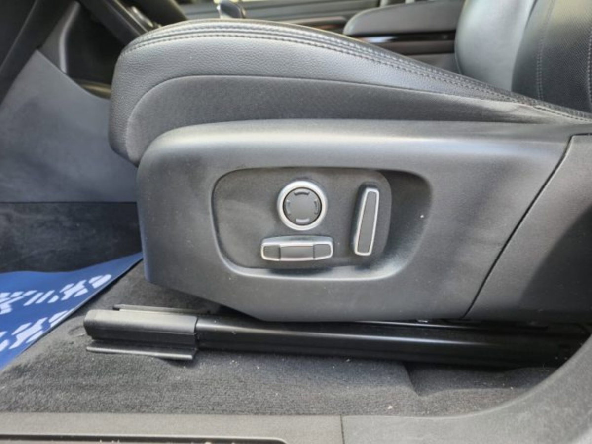 Land Rover Range Rover Evoque 1.5 I3 PHEV 300 CV AWD Auto (13)