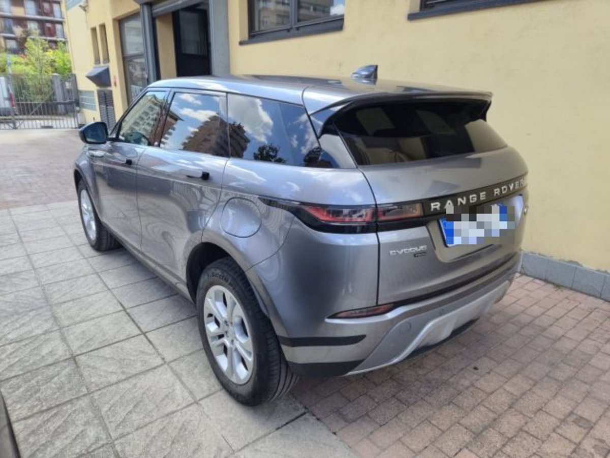 Land Rover Range Rover Evoque 1.5 I3 PHEV 300 CV AWD Auto (4)