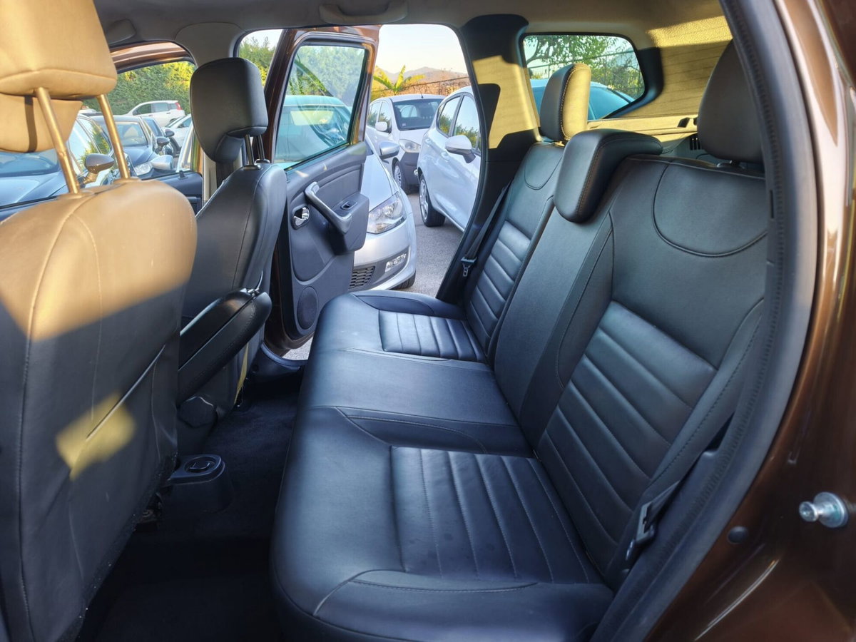Dacia Duster 1.2 Eco-G Expression 120cv (9)