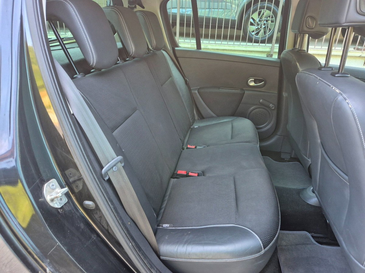 Renault Clio Storia 1.2 16V 5 porte Confort (7)