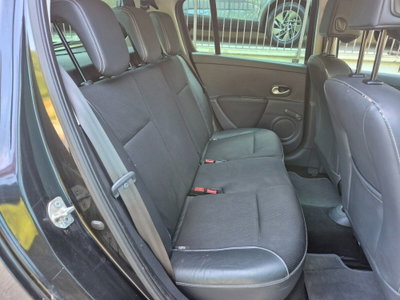 Renault Clio Storia 1.2 16V 5 porte Confort (7)