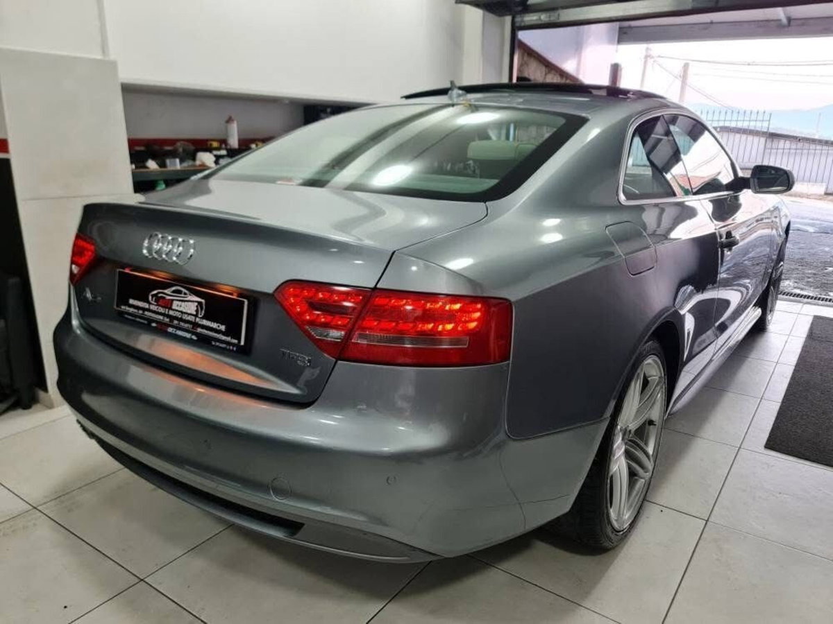 Audi A5 Coupé 2.0 TFSI 180 CV Ambition (2)
