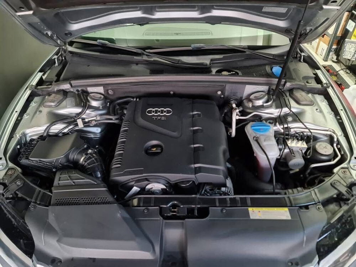 Audi A5 Coupé 2.0 TFSI 180 CV Ambition (7)