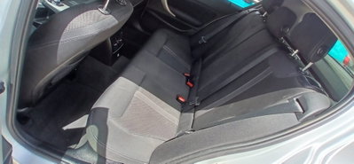 BMW Serie 1 116d 2.0 116CV cat 5 porte Attiva DPF (17)