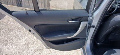 BMW Serie 1 116d 2.0 116CV cat 5 porte Attiva DPF (18)