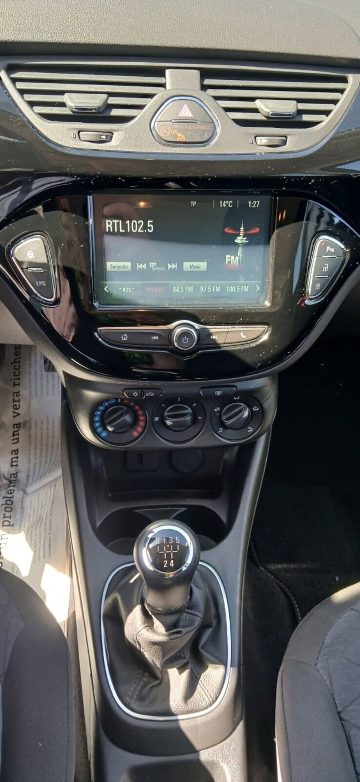 Opel Corsa 1.4 90CV GPL Tech 5 porte Advance (19)