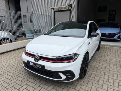 Volkswagen Polo 2.0 tsi GTI dsg (2)