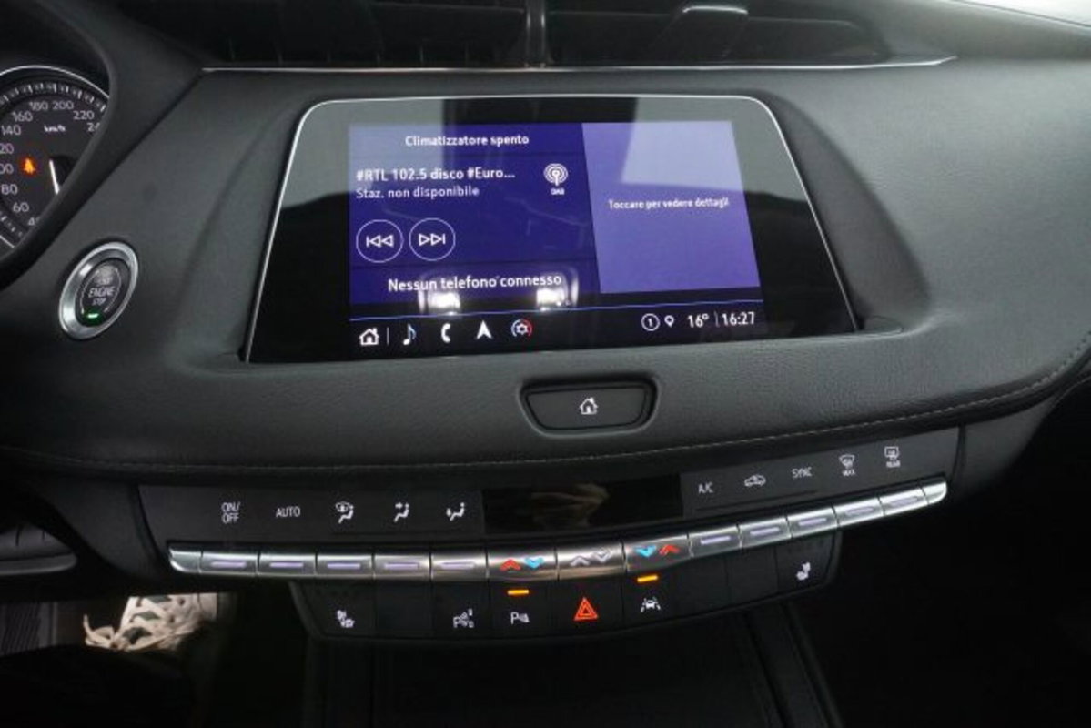 Cadillac XT4 XT4 350 TD AWD Premium Luxury (19)