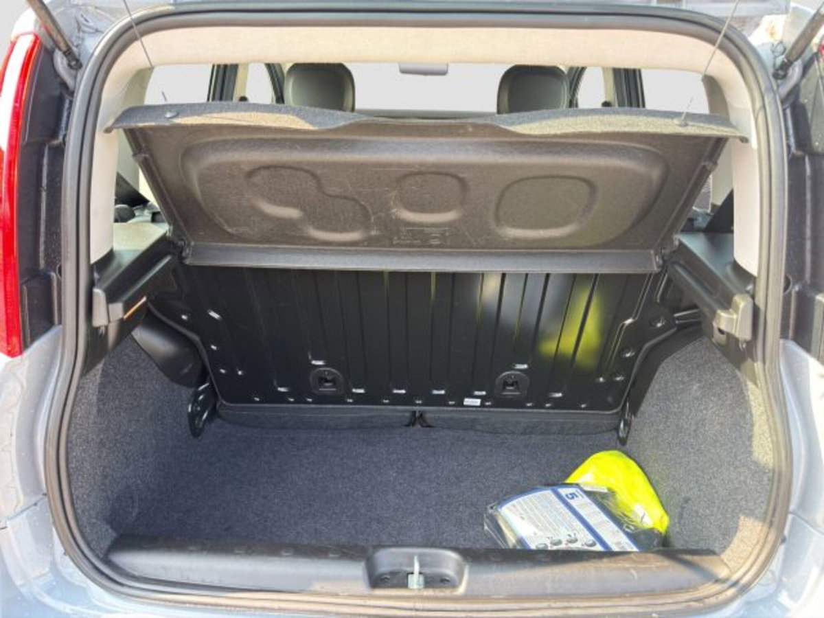 Fiat Panda 1.0 FireFly S&S Hybrid City Cross (13)