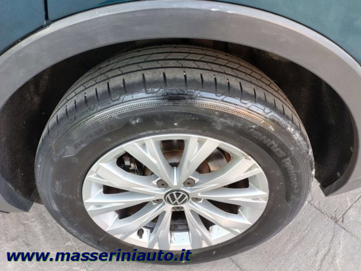 Volkswagen Tiguan Allspace 2.0 tdi Life 150cv dsg (11)