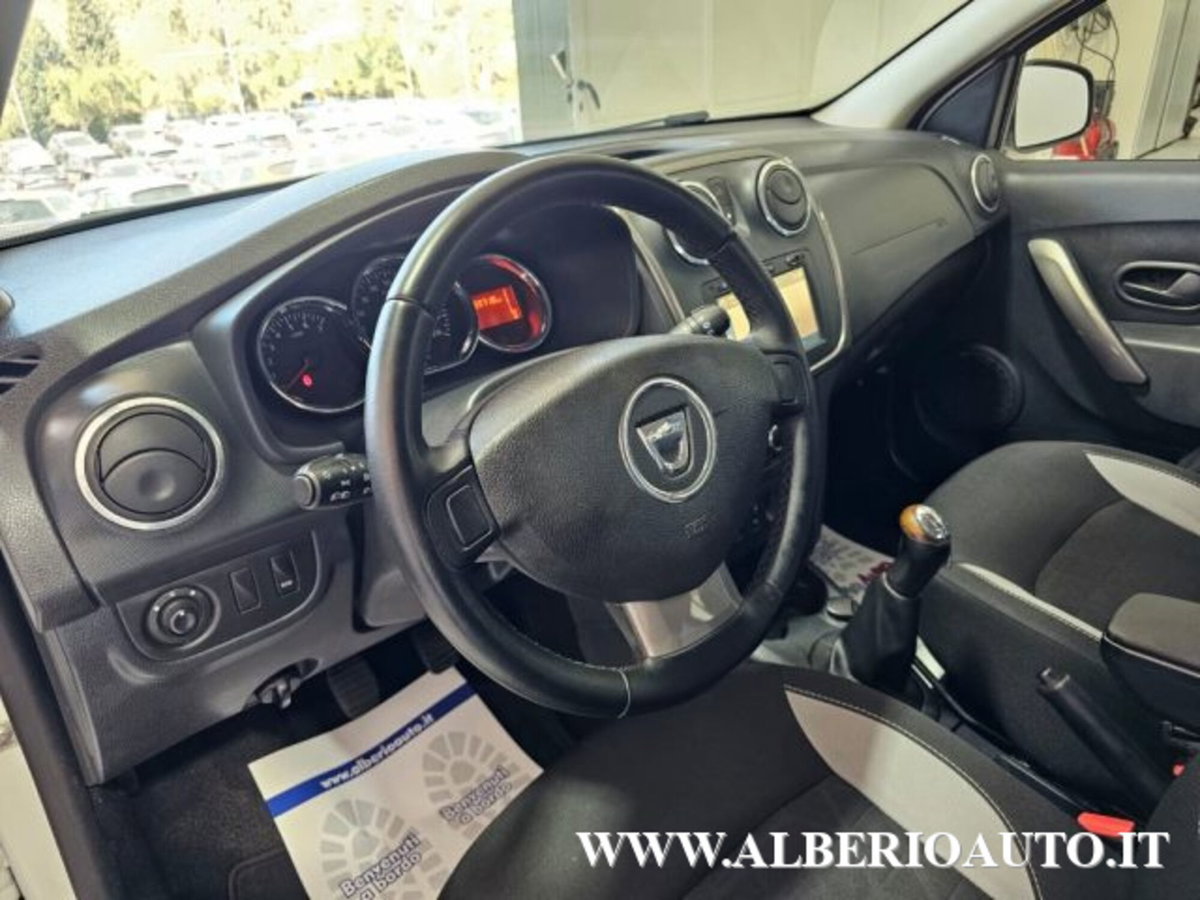 Dacia Sandero Stepway 1.5 dCi 8V 90CV Prestige (16)