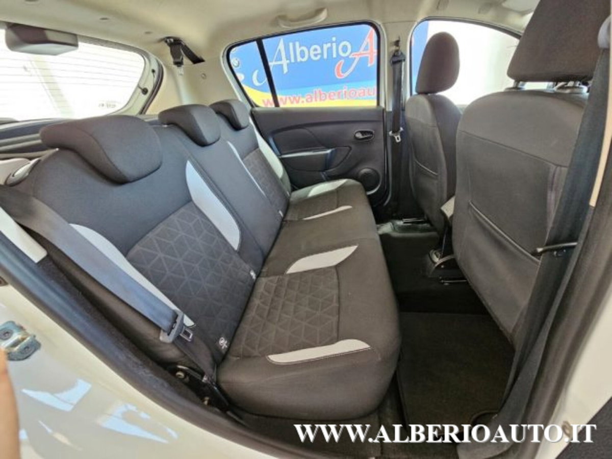 Dacia Sandero Stepway 1.5 dCi 8V 90CV Prestige (8)