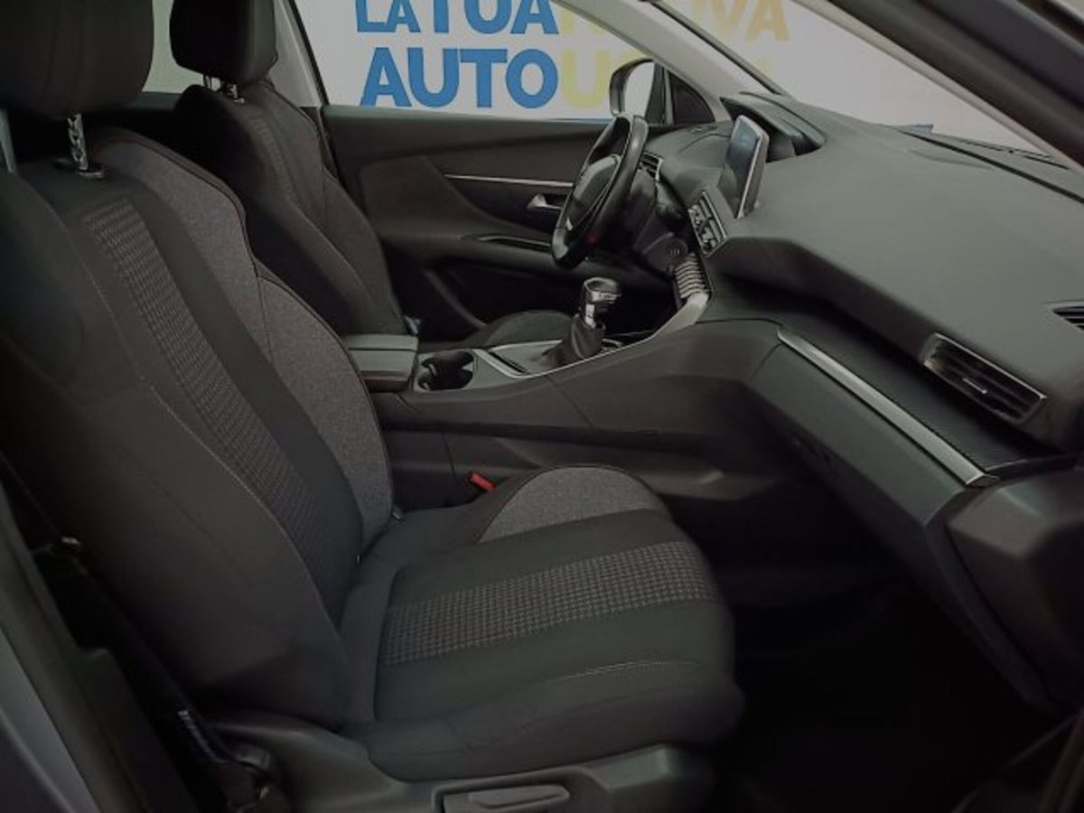 Peugeot 3008 BlueHDi 130 S&S Active (13)