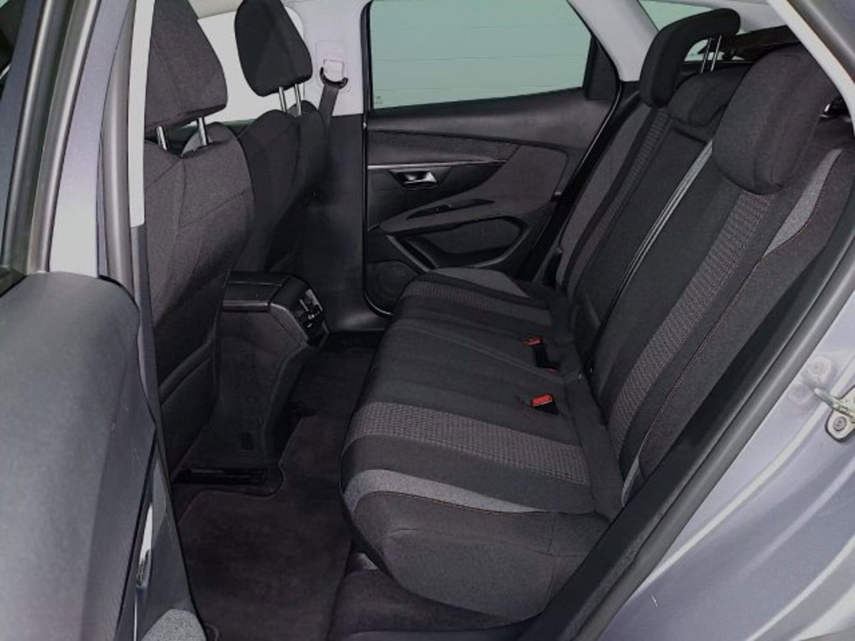 Peugeot 3008 BlueHDi 130 S&S Active (9)