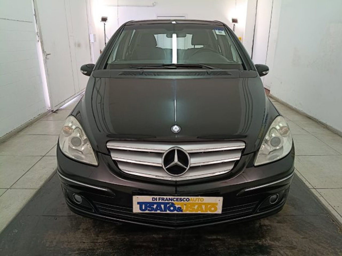 Mercedes-Benz Classe B 150 Sport (3)