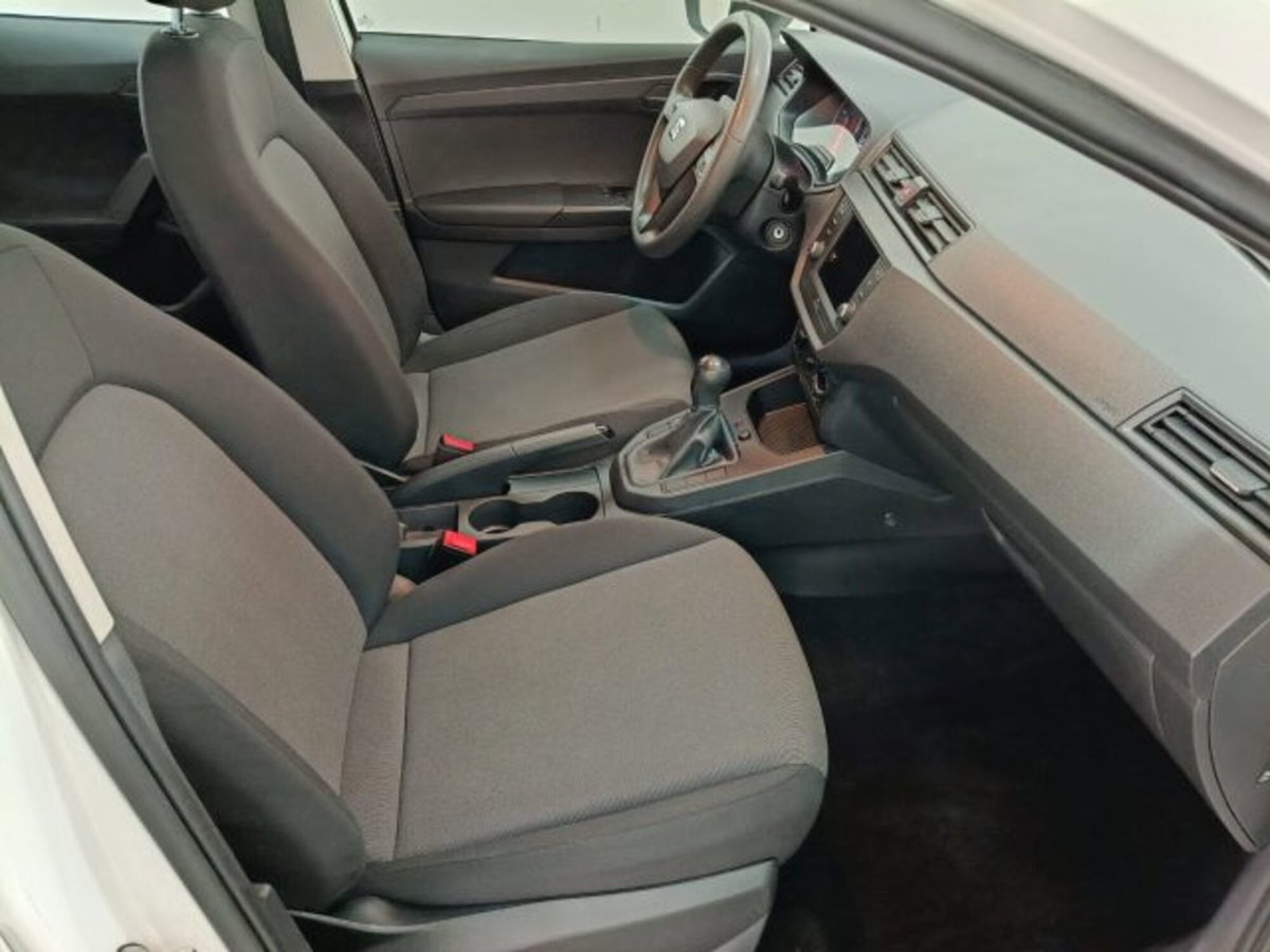 SEAT Ibiza 1.0 TGI 5 porte Reference (13)