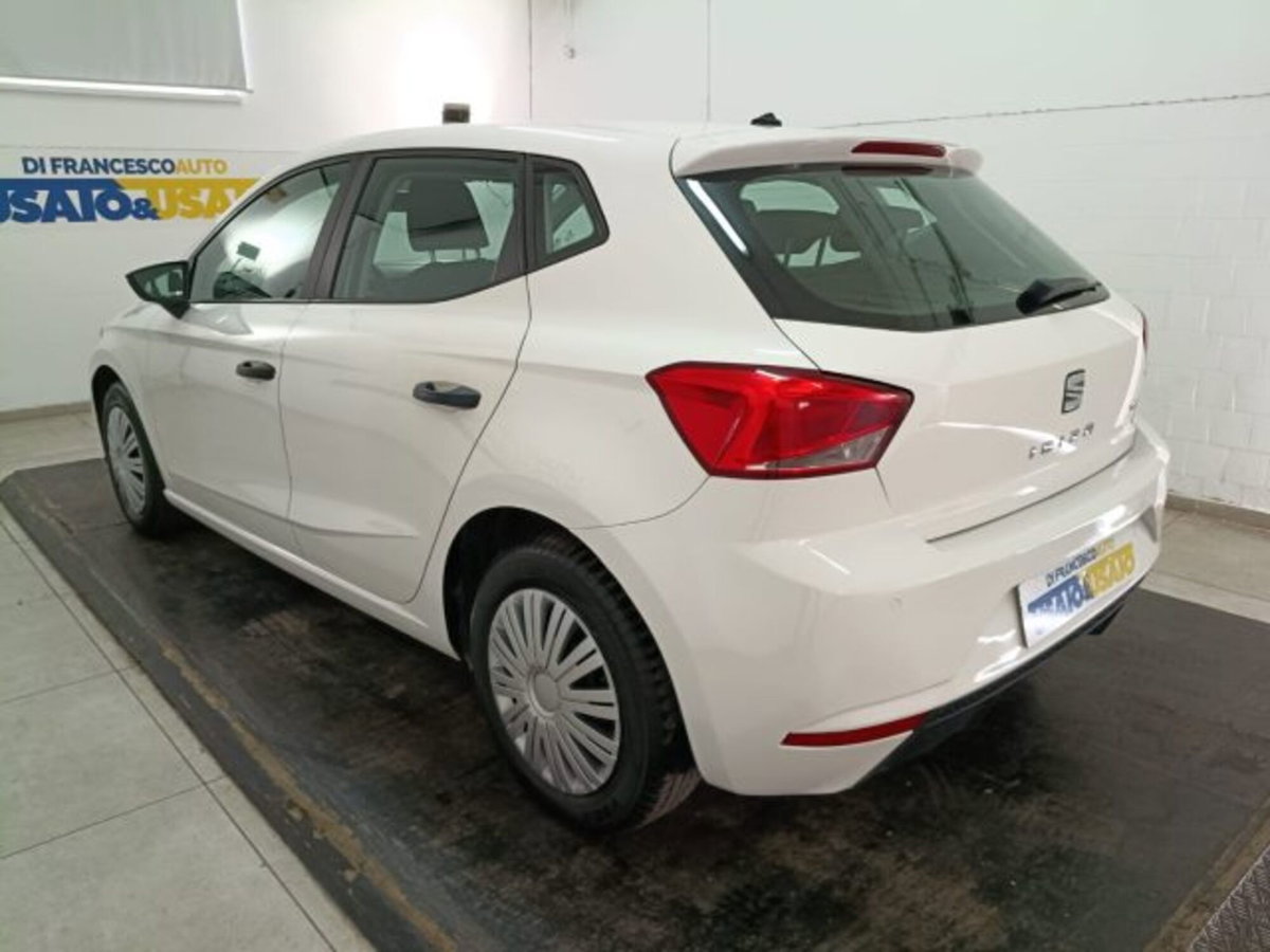 SEAT Ibiza 1.0 TGI 5 porte Reference (4)