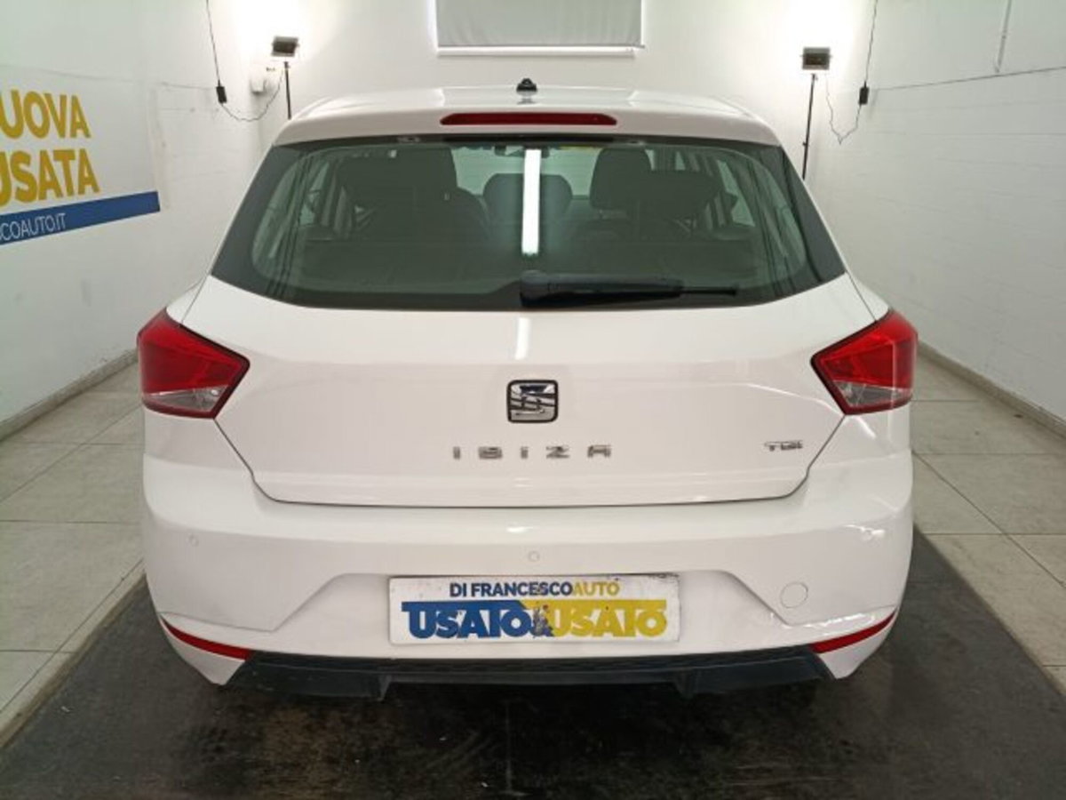 SEAT Ibiza 1.0 TGI 5 porte Reference (6)