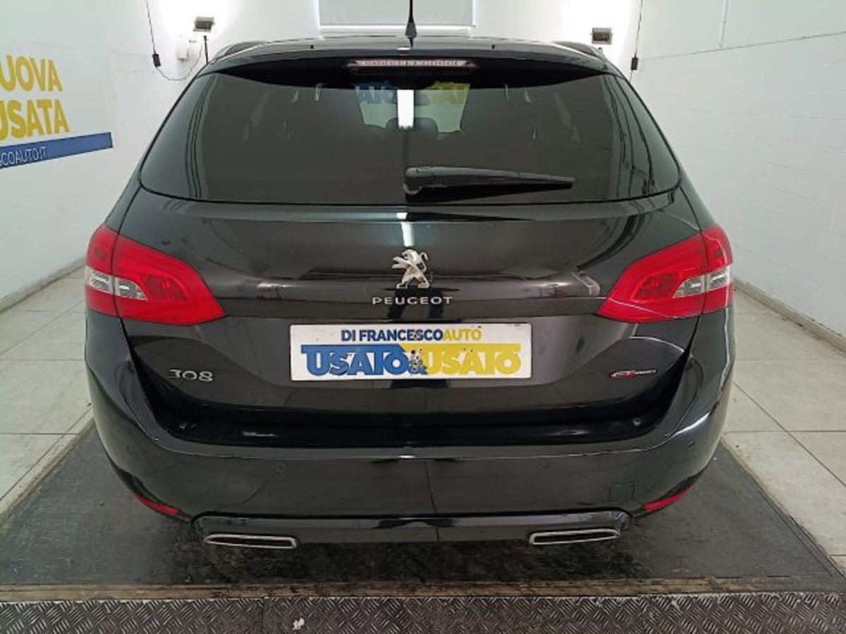 Peugeot 308 SW 1.2 puretech t GT s&s 130cv eat8 (6)