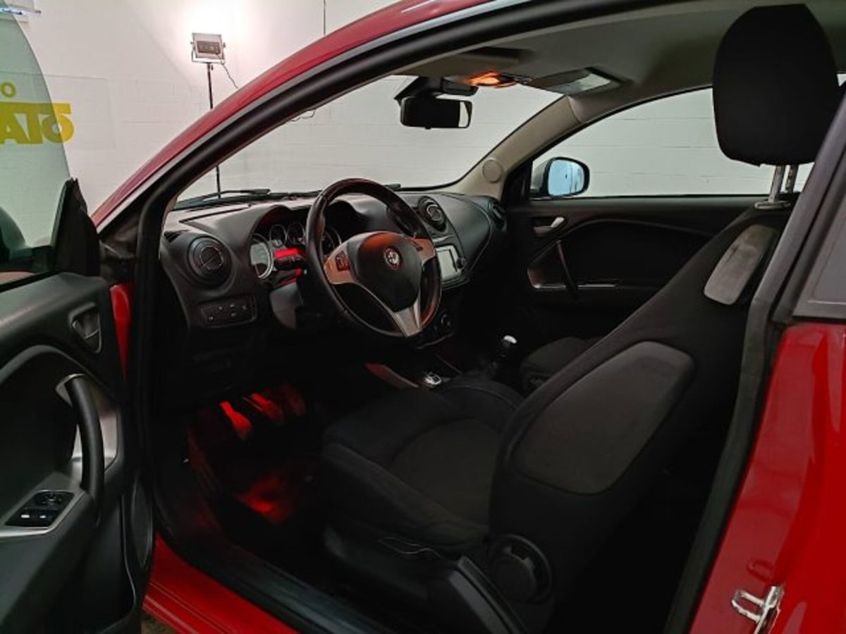 Alfa Romeo MiTo 1.3 JTDm 85 CV S&S Distinctive (7)