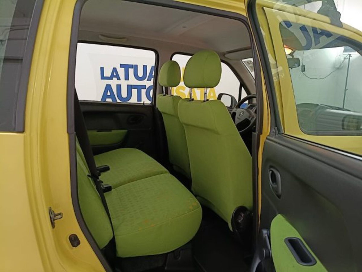 Opel Agila 1.0 12V Comfort (10)