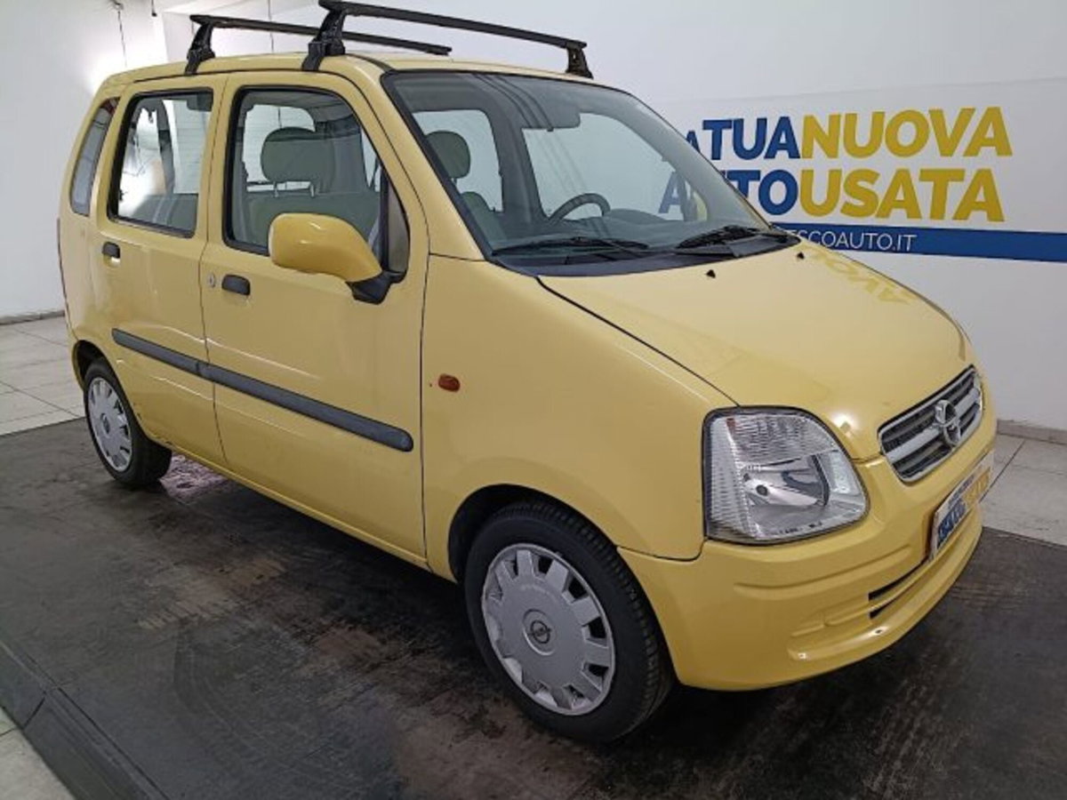 Opel Agila 1.0 12V Comfort (2)