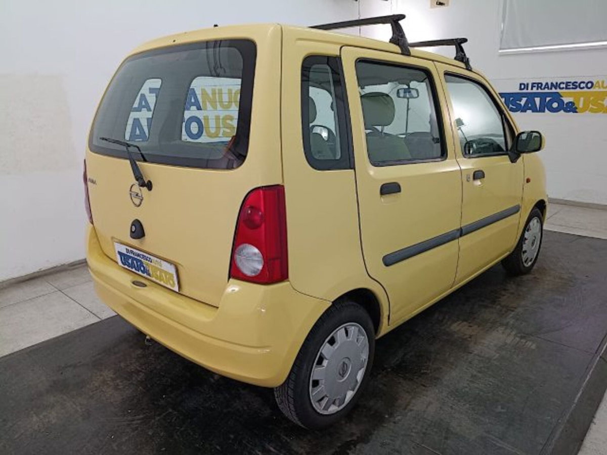 Opel Agila 1.0 12V Comfort (4)