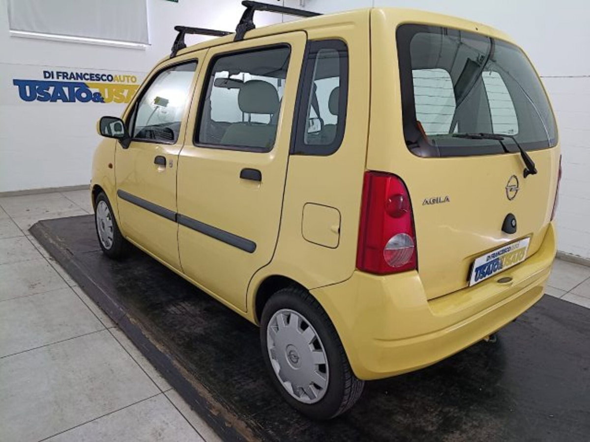 Opel Agila 1.0 12V Comfort (5)