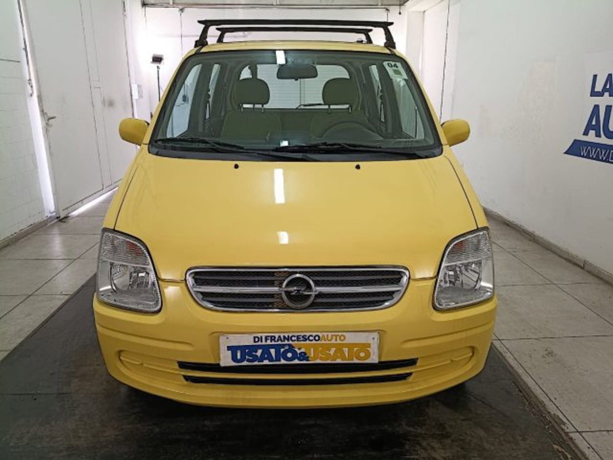 Opel Agila 1.0 12V Comfort (6)