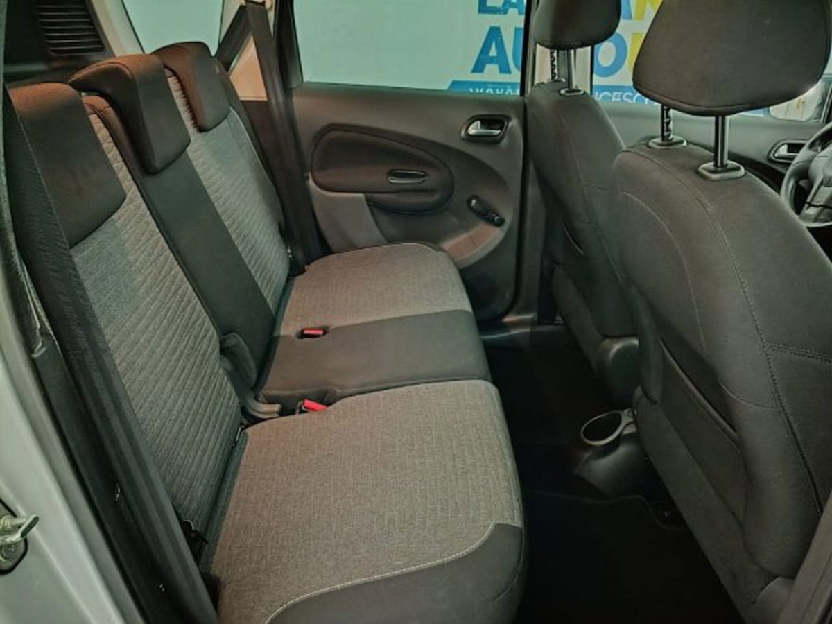 Citroen C3 Picasso BlueHDi 100 Seduction (11)
