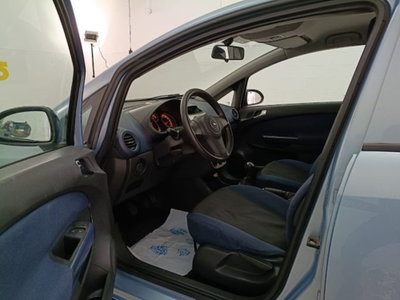 Opel Corsa 1.2 5 porte Club (7)