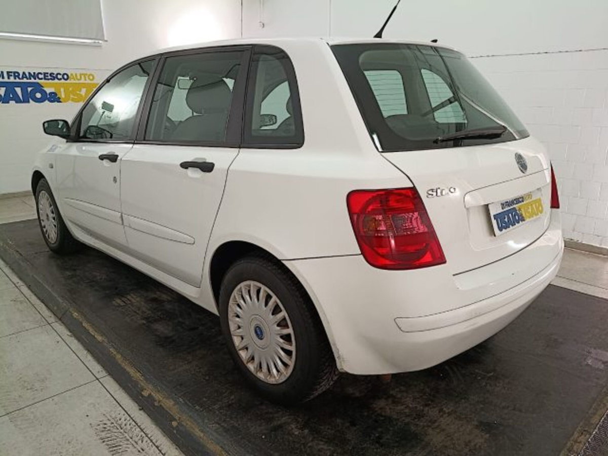 Fiat Stilo 1.6i 16V 5 porte Dynamic (5)