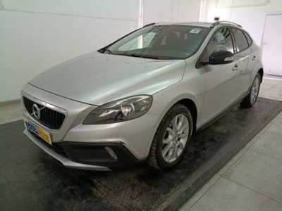 Volvo V40 Cross Country D2 usata