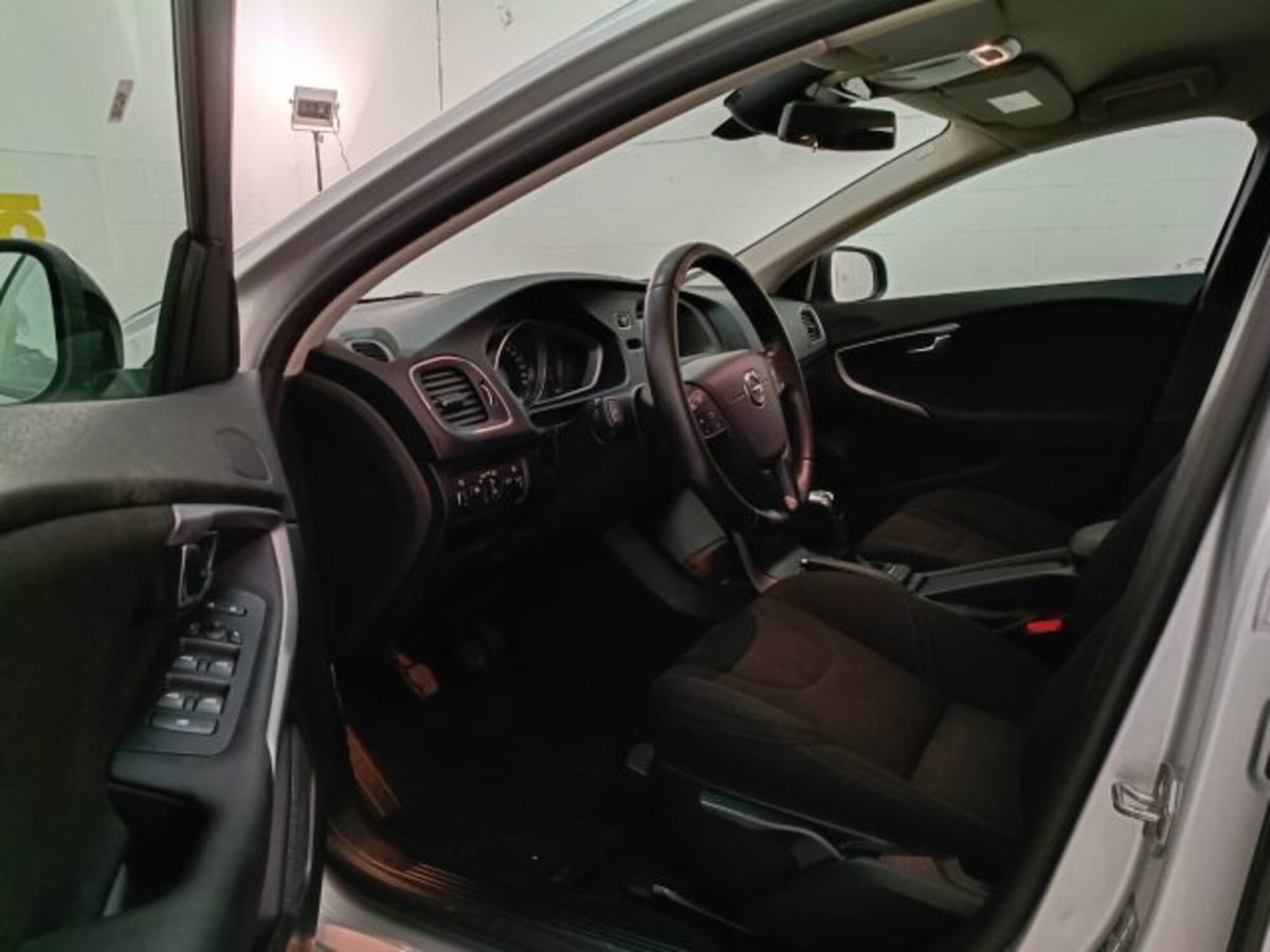 Volvo V40 Cross Country D2 (7)
