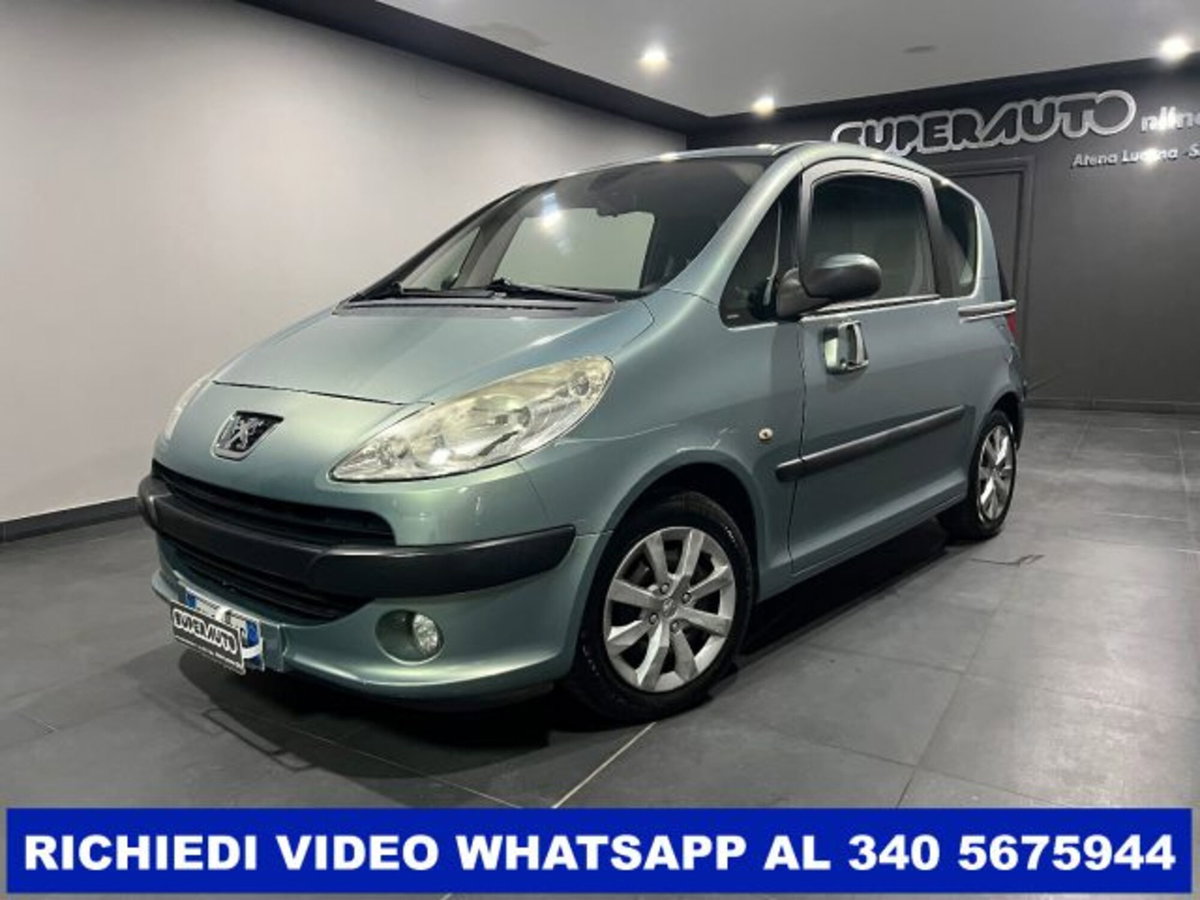 Peugeot 1007 1.4 HDi Sporty (2)