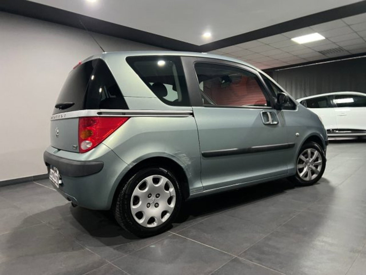 Peugeot 1007 1.4 HDi Sporty (5)
